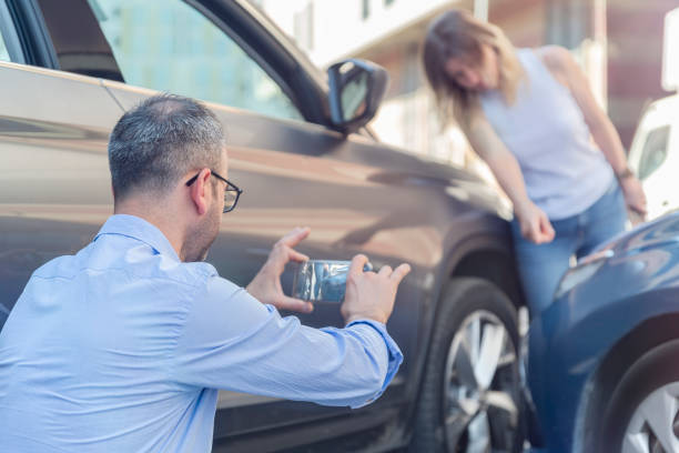Professional Full Coverage Car Insurance technician working in Watervliet, NY